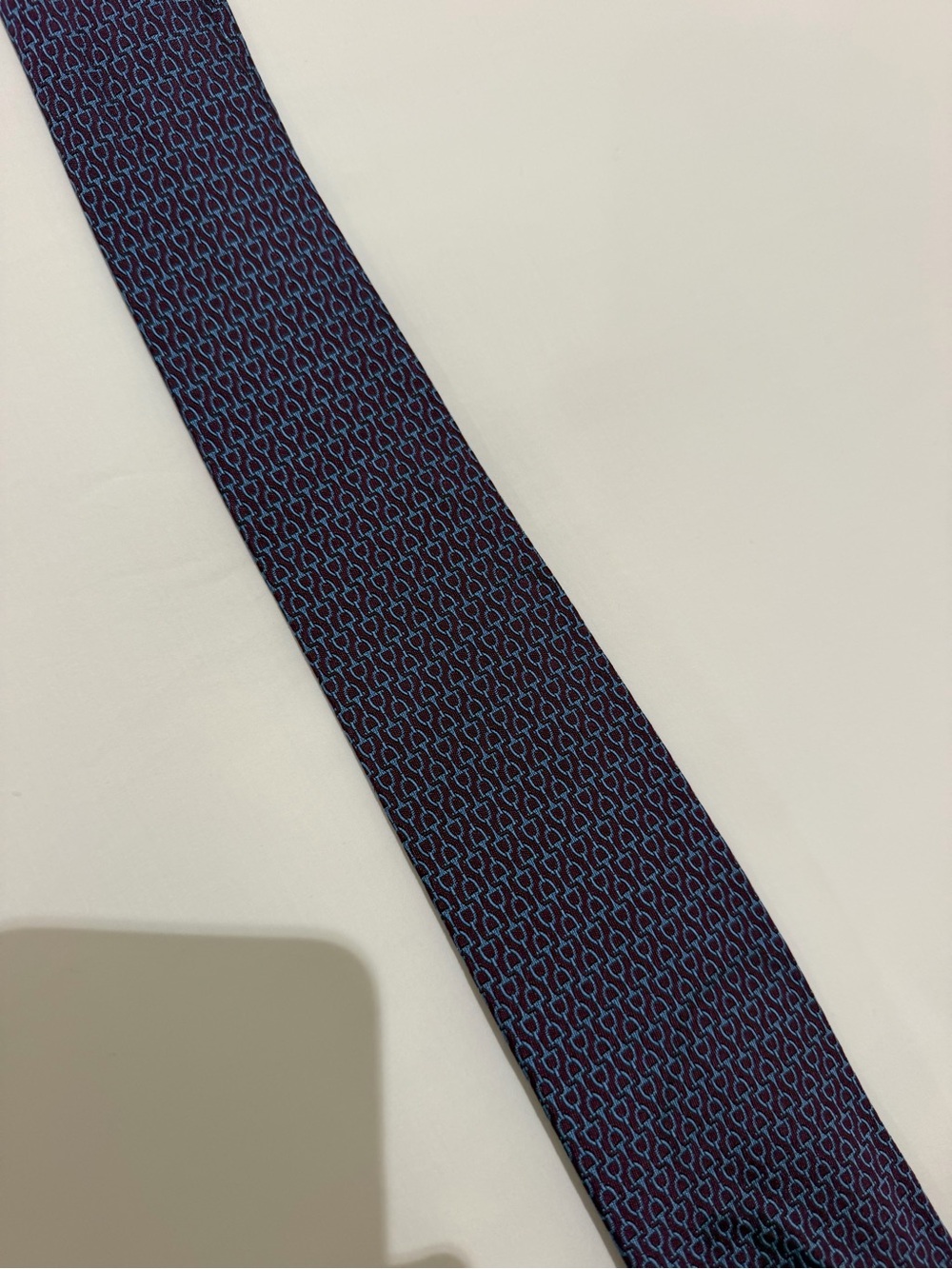 Hermès Paris 100% Silk purple & Blue Geometric Print Men’s Tie Made in France